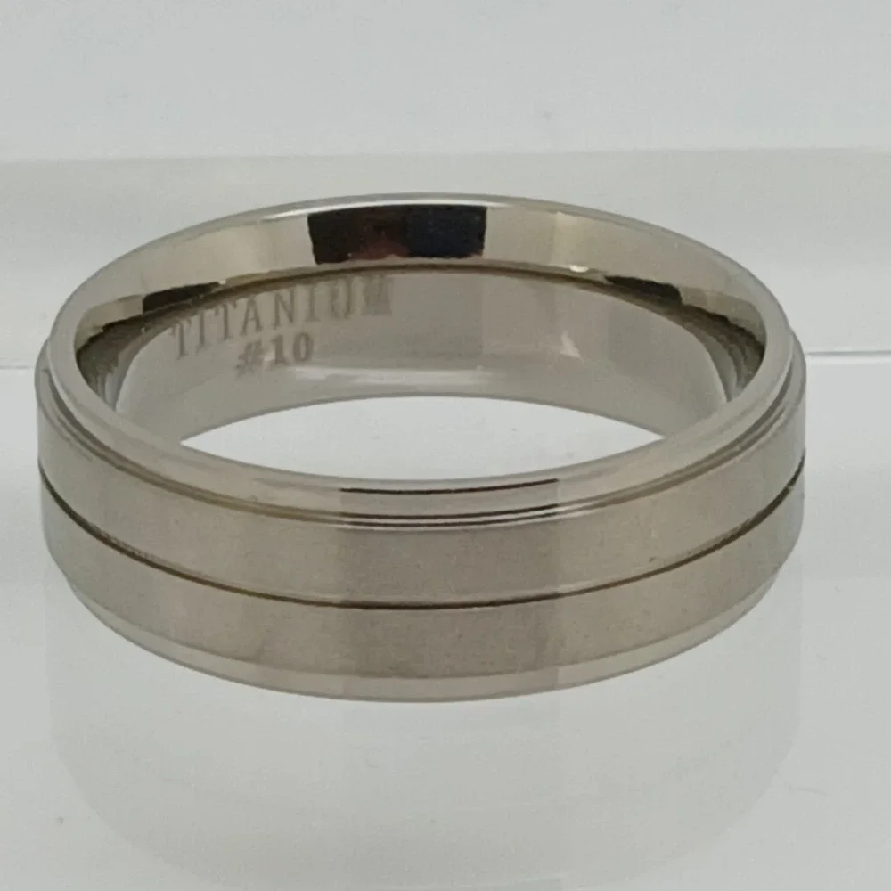 Vintage Titanium Men's 7mm Band Ring Size 10 Brushed Polished New Old‎ Stock Y2K